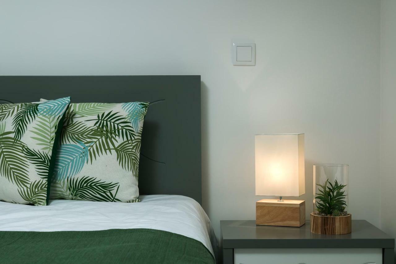 Angel'S Sunset Apartment Estreito Da Calheta Екстериор снимка
