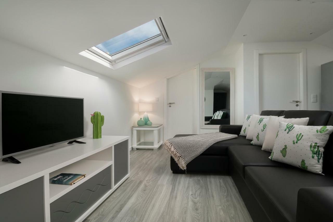 Angel'S Sunset Apartment Estreito Da Calheta Екстериор снимка